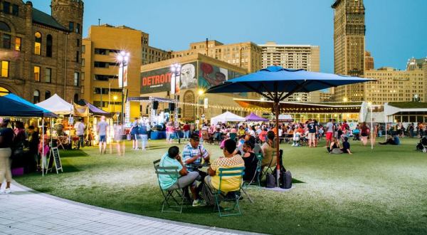 There’s Nothing Quite Like This Unique Moonlight Market In Detroit