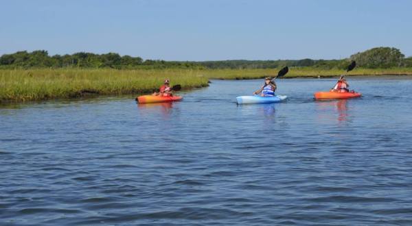 This Kayak Tour In Rhode Island Is An Outdoor Lover’s Dream