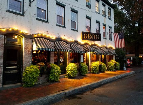This Small Town Massachusetts Pub Has Some Of The Best Food In New England