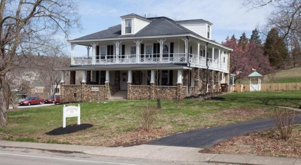 The Brand New Bed And Breakfast Near Cincinnati That’s Perfect For A Getaway