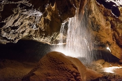 The Story Behind These Tennessee Caverns Is Beyond Fascinating