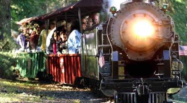There’s A Train Themed Amusement Park In Northern California The Whole Family Will Love