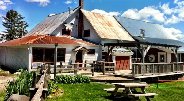 This Small Town Vermont Pub Has Some Of The Best Food In The Northeast