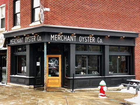 The Nautical-Themed Restaurant In Pittsburgh Where Dining Is A Blast