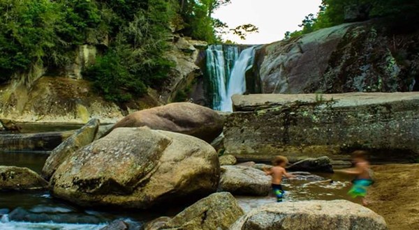 The Hike To This Secluded Waterfall Beach In North Carolina Is Positively Amazing