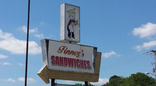 Head To This Unsuspecting Sandwich Shop In Mississippi For An Incredibly Delicious Experience