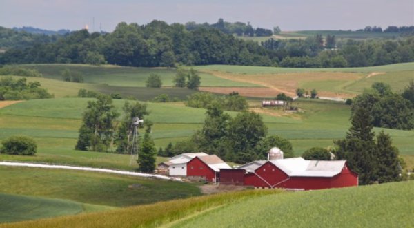 These 9 Farm Towns In Ohio Are Perfect When You Want To Get Away From It All