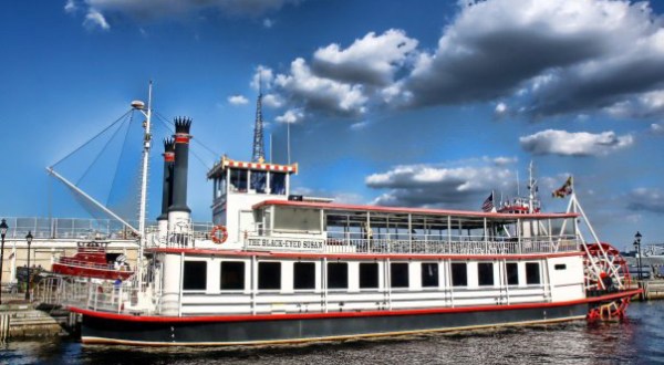 Spend A Perfect Day On This Old-Fashioned Paddle Boat Cruise In Maryland