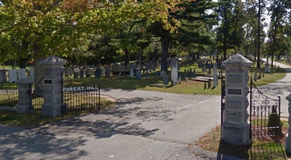 This Obscure New Hampshire Cemetery Is The Resting Place Of One Of History’s Most Famous Americans
