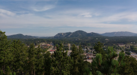 This Small South Dakota Town Is A True Hiker's Paradise