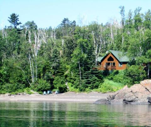 This Dreamy Minnesota Cabin Has Its Own Private Beach And You’ll Never Want To Leave