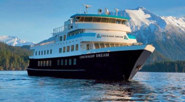 Explore Alaska’s Great Outdoors With This Unforgettable Cruise