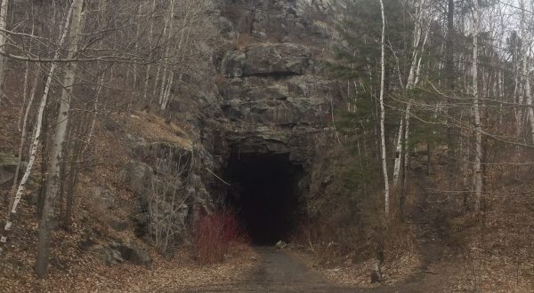 This Amazing Hiking Trail In Minnesota Takes You Through An Abandoned Train Tunnel