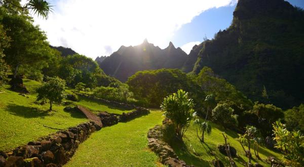 Step Foot Into A Fairytale At This Secret Garden In Hawaii