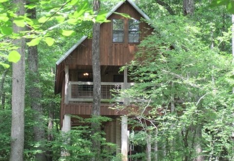This Treehouse Resort In Oklahoma May Just Be Your New Favorite Destination