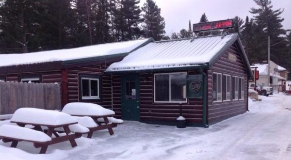 The Remote Cabin Restaurant In Wisconsin That Serves Up The Most Delicious Food