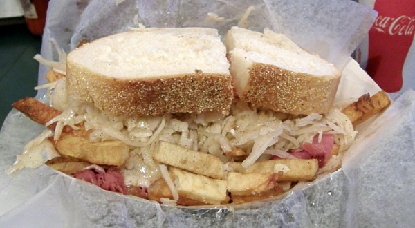 6 Strange Food Combinations Only People In Pittsburgh Will Love
