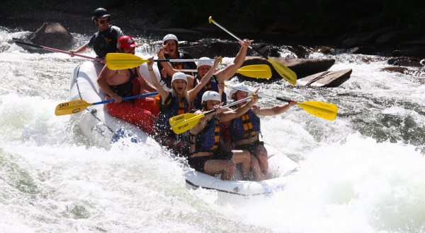 This White Water Adventure In Tennessee Is An Outdoor Lover’s Dream