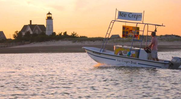 There’s An Ice Cream Boat In Massachusetts That Will Deliver Treats Right On The Beach