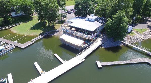 8 Lakeside Restaurants In Kentucky You Simply Must Visit This Time Of Year