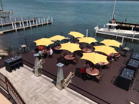 9 Detroit Restaurants Right On The River That You’re Guaranteed To Love