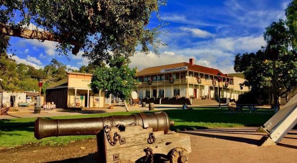 The Historic Hotel In Southern California That’s Right Out Of The 1800s