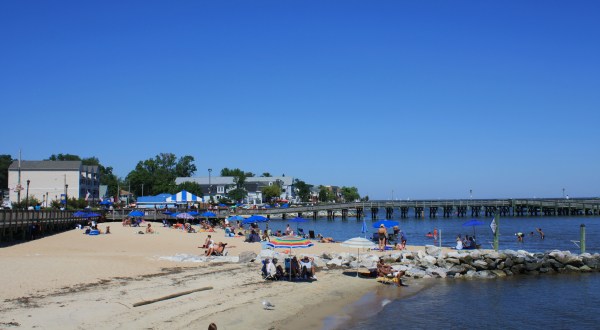 Visit These 7 Quaint Beach Towns In Maryland Before The Tourists Arrive