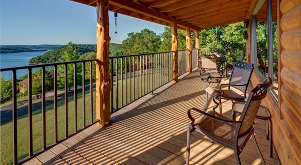 This One-Of-A-Kind Treehouse In Arkansas Are What Dreams Are Made Of