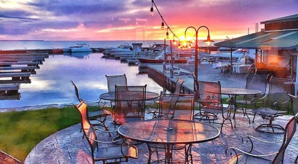 This Bayside Restaurant Has The Most Magnificent Sunset Views In Wisconsin