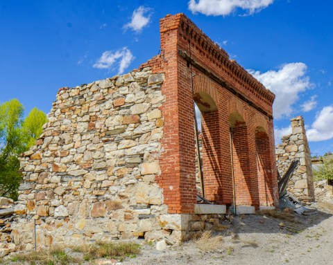 This Perfectly Preserved Ghost Town In Nevada Is Unlike Anything You've Seen Before