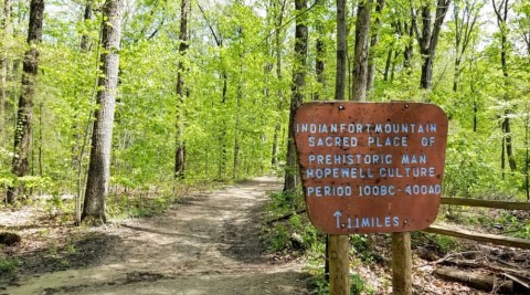 This Hike Takes You To A Place Kentucky's First Residents Left Behind
