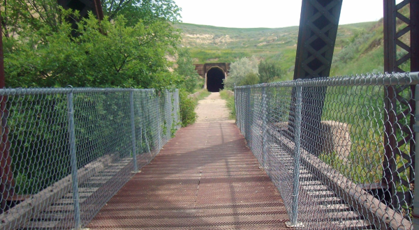 The Longest Tunnel In North Dakota Has A Truly Fascinating Backstory