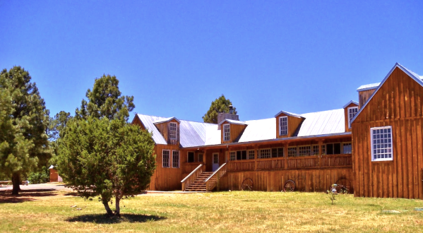 There’s A Little-Known Retreat On A New Mexico Mountain And It Will Enchant You