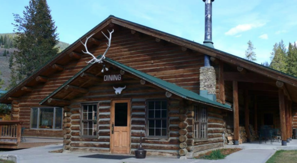 7 Seasonal Restaurants In Montana You Have To Visit While The Weather Is Warm