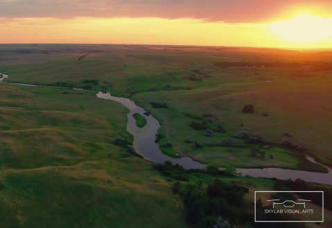 A Drone Flew Over A River In North Dakota And Captured Breathtaking Footage
