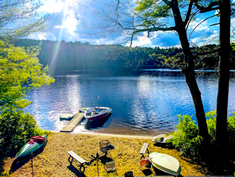 This Secluded Pond In Massachusetts Might Just Be Your New Favorite Swimming Spot