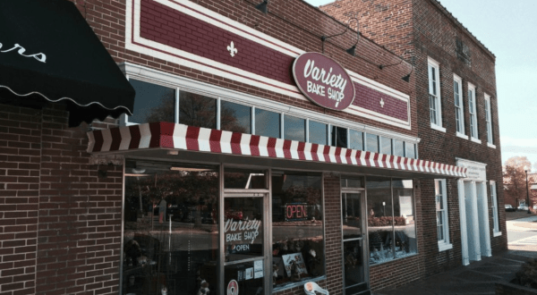 The Charming Alabama Bake Shop Where You’ll Find The Most Delicious Sweet Treats