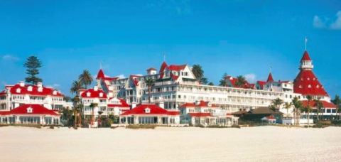 The One Magical U.S. Beach Hotel That Everyone Should Visit