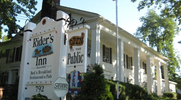 The Little-Known B&B In Ohio That Was Once A Stop On The Underground Railroad