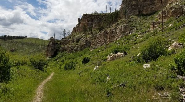 This Canyon Trail In South Dakota Is The Perfect Black Hills Adventure
