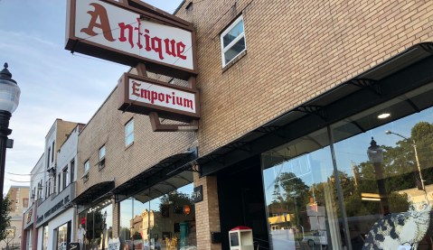 There's So Much To Discover At This Incredible 3-Story Antique Shop Near Pittsburgh