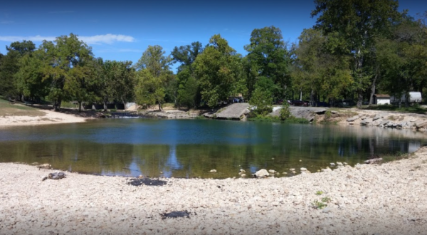 This Secluded Lagoon In Oklahoma Might Just Be Your New Favorite Summer Swimming Spot