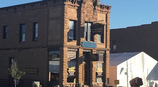 This Restaurant In South Dakota Used To Be A Bank And You’ll Want To Visit