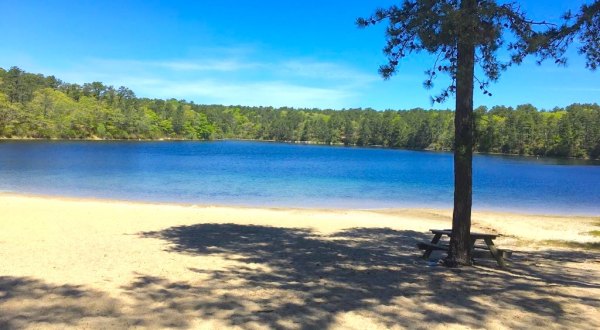 The Natural Swimming Hole In Massachusetts That Will Take You Back To The Good Ole Days