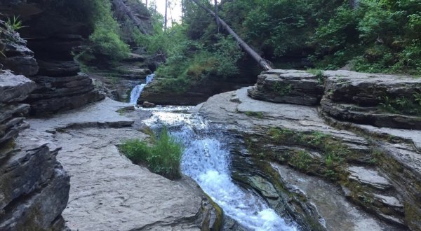 You’ll Want To Take This Top Secret Trail To The Best Swimming Hole In South Dakota
