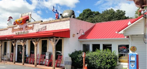 You’ll Absolutely Love This 50s Themed Diner In South Carolina