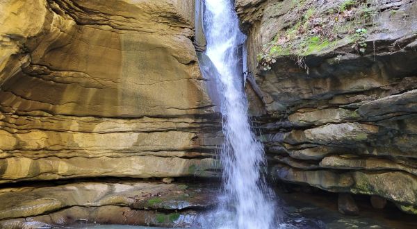 The One County In Arkansas With Over 100 Waterfalls You’ll Want To Visit