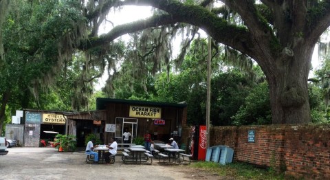 This Hidden Restaurant In South Carolina Is A Secret Only The Locals Know About