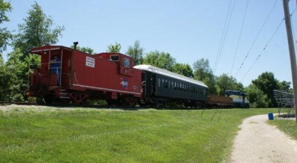 Ride The Rails Through Missouri’s Countryside On This Historic Train
