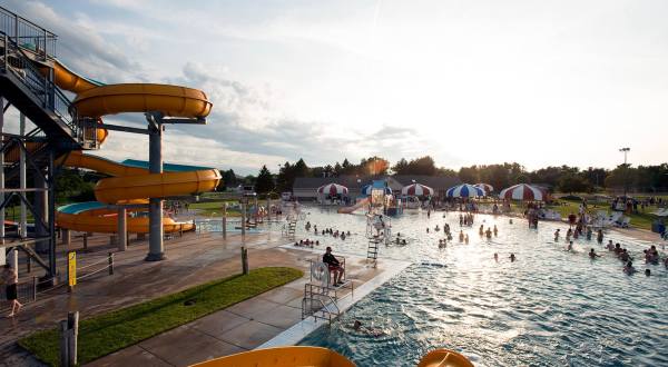 16 Local Wisconsin Waterparks That Won’t Break The Bank